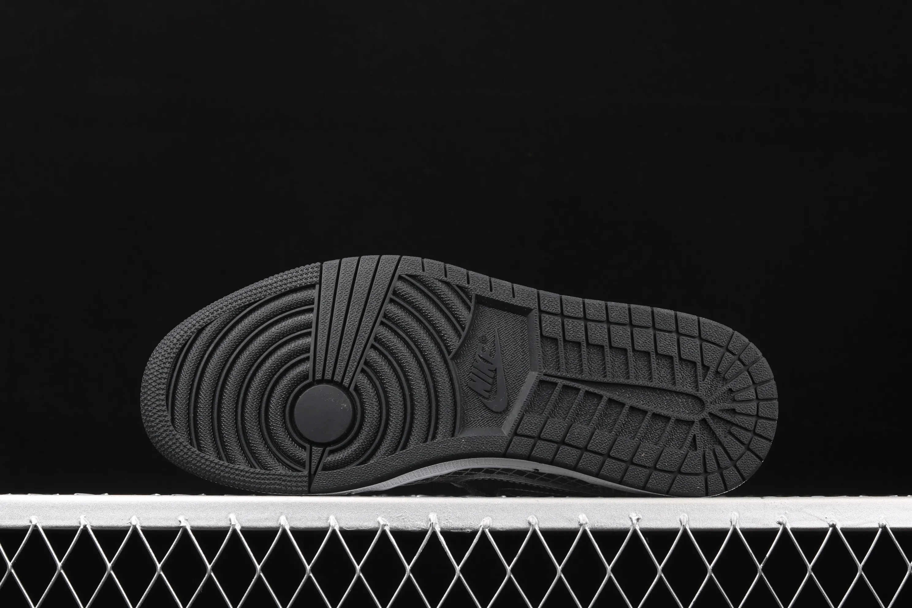 All categories Air Jordan Jordan series basketball shoes Air Jordan 1 Low Air Jordan 1 Low AJ1 Joe 1 low-top cultural and leisure sports sneakers 553558-001